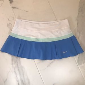 Nike tennis skirt